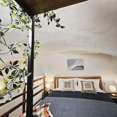 Marisol Apartmán Katánie